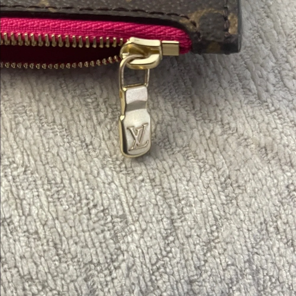 Louis Vuitton Monogram Pochette GM